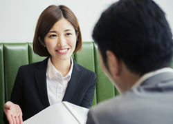弊社提携先の葬儀社様をご紹介する事が可能です。
