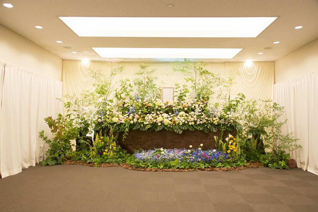 ノスタルジ | FLABELの花祭壇